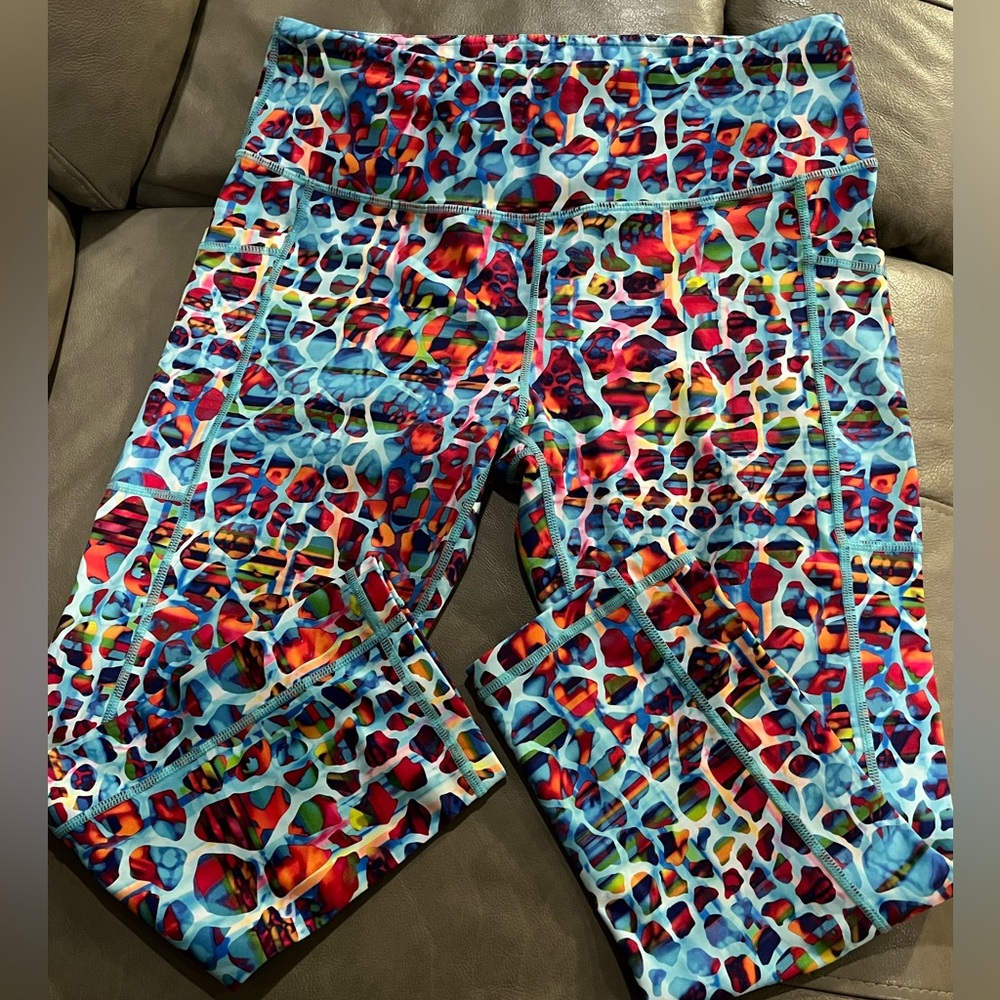 CVG Exotic Capri Leggings